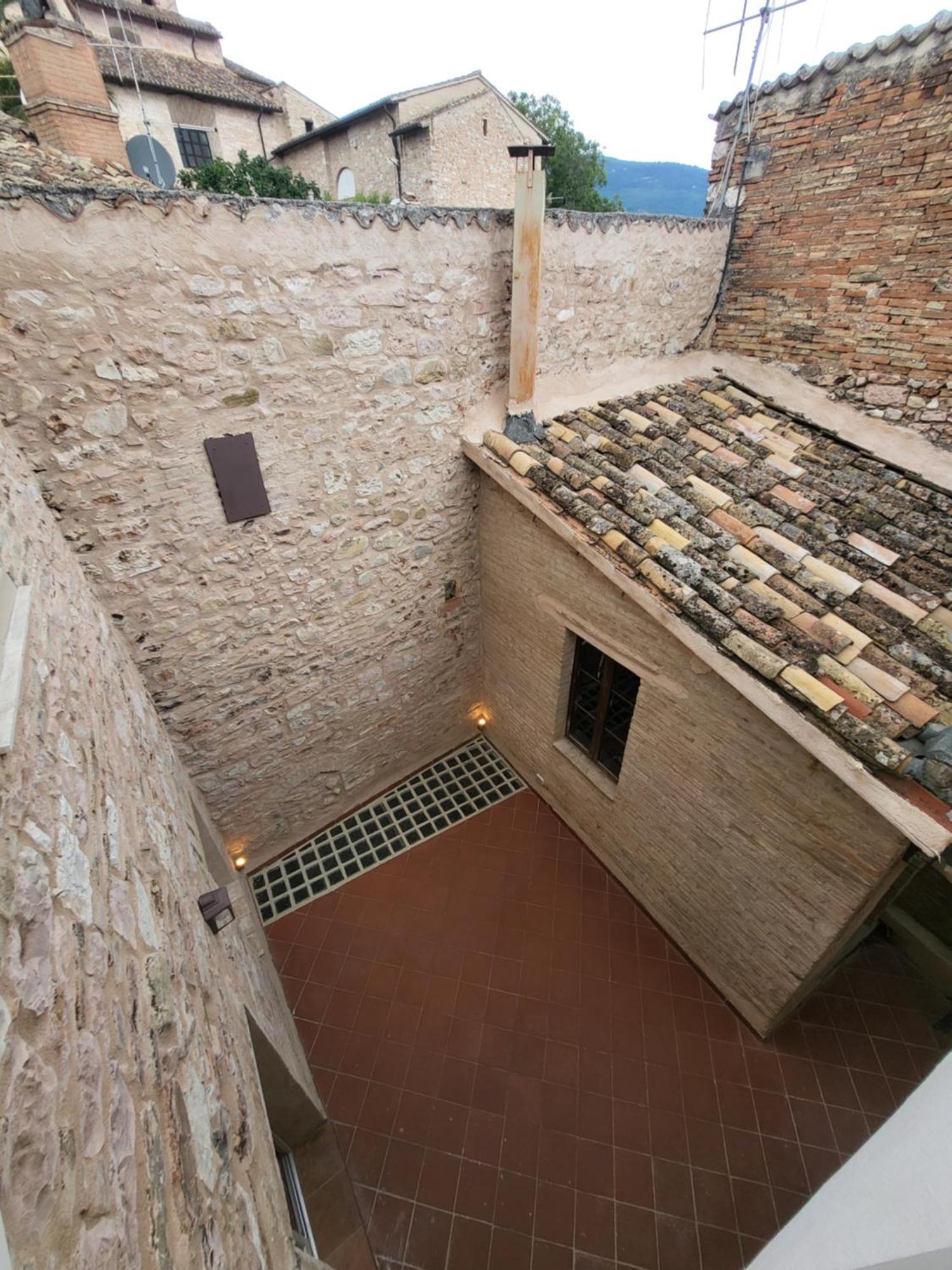 Magic Spell - 200Mq Centro Spello Exterior foto