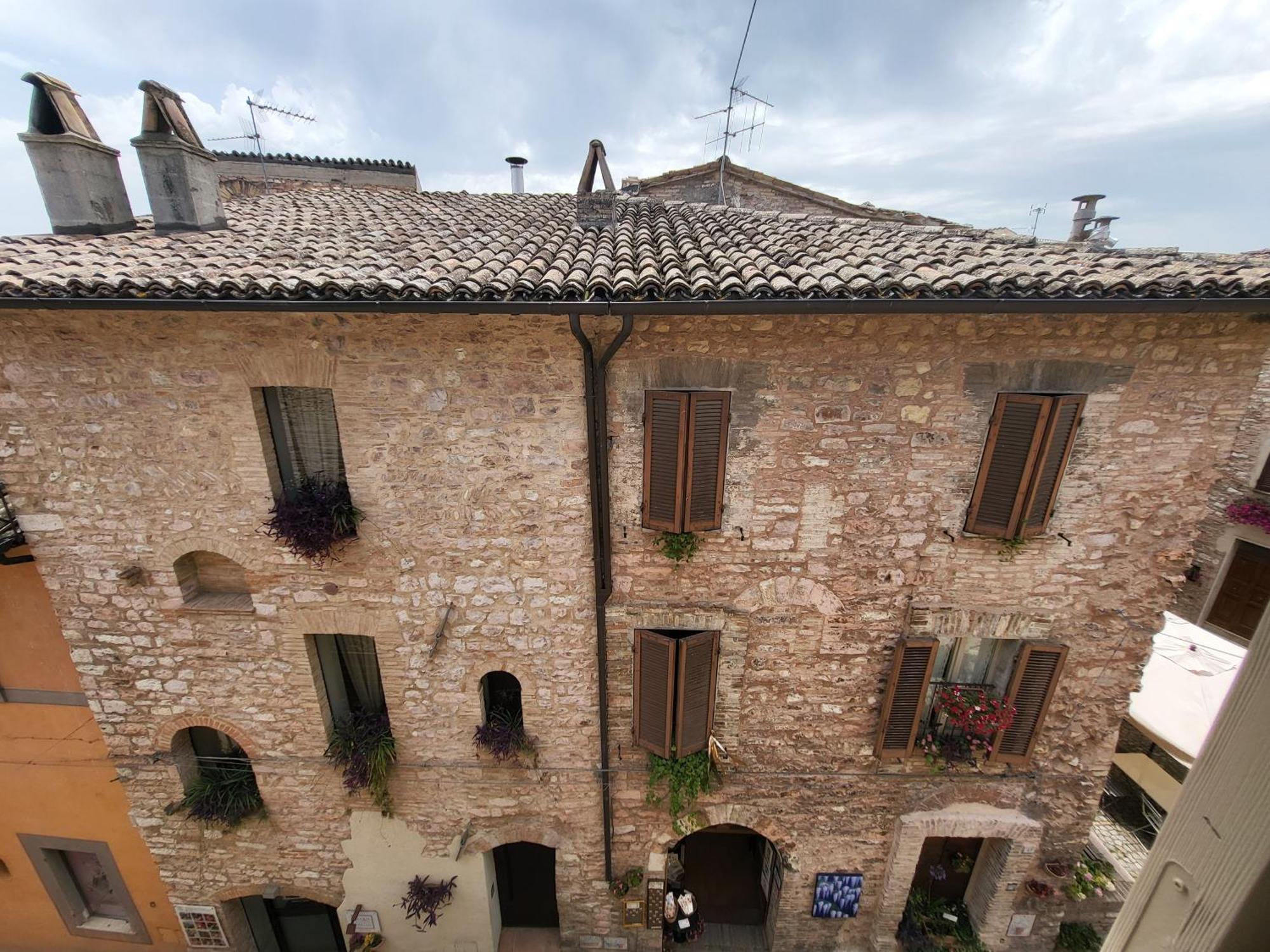 Magic Spell - 200Mq Centro Spello Exterior foto